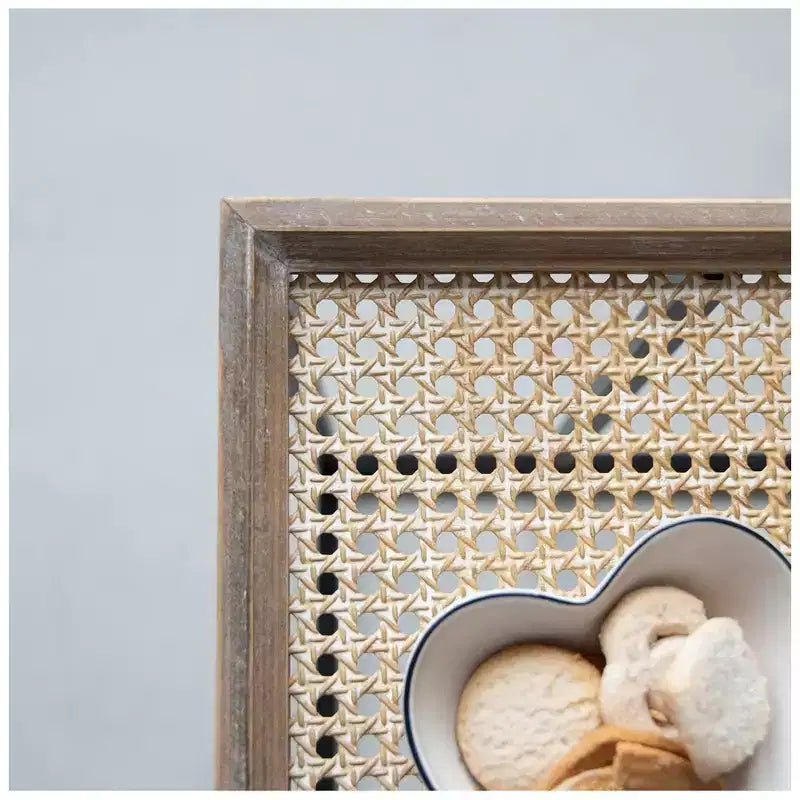 C-Shaped End Table with Woven Rattan Tray Top, Black