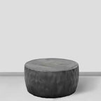 Table basse artisanale en bois de manguier de 34 pouces, forme de tambour rond martelé, nid d'abeille