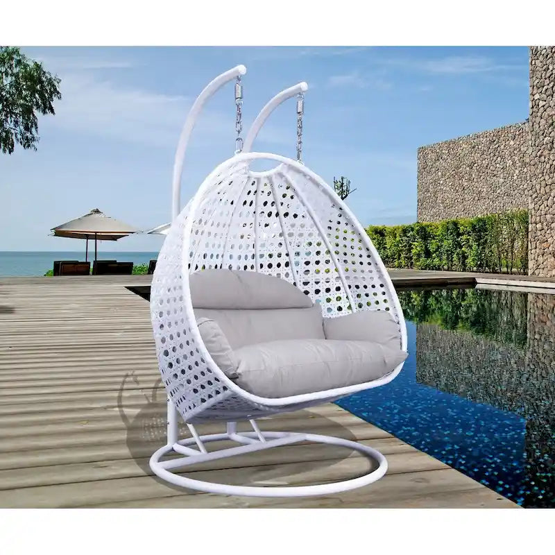 LeisureMod Fauteuil suspendu œuf 2 places avec support - Balançoire / hamac de patio en rotin osier pour extérieur/intérieur avec coussins