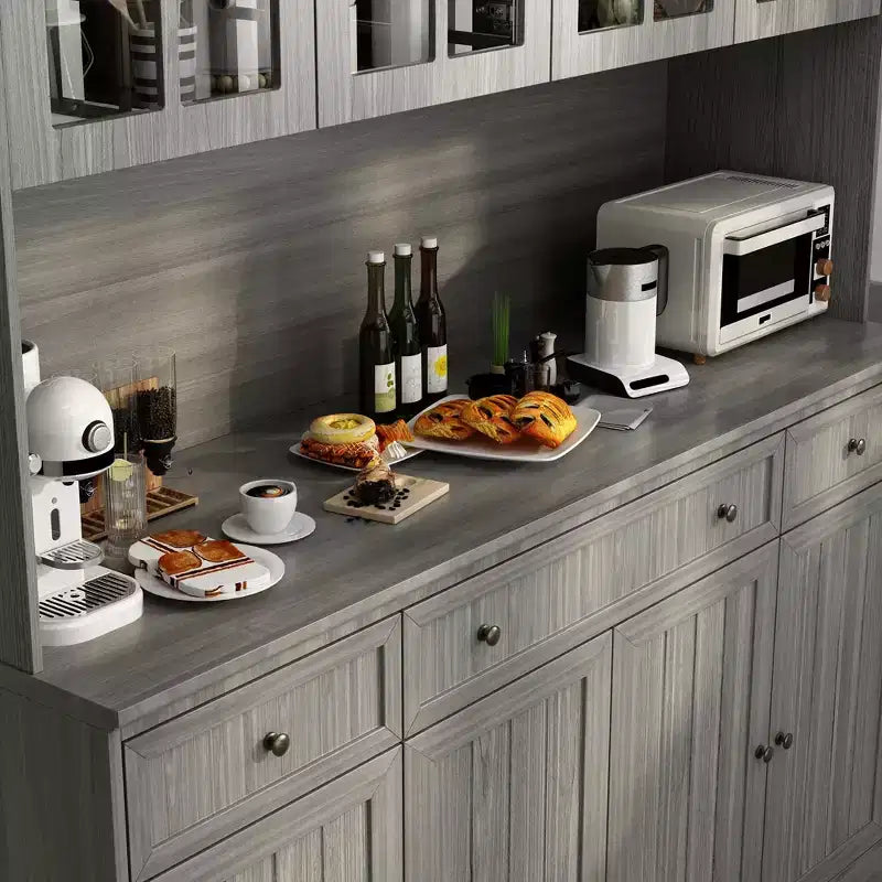 Famapy 61.2W Armoire de rangement grise Buffet Vaisselier de cuisine avec garniture de base ornée : Alliance d'élégance et d'utilité
