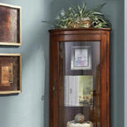 Meuble d'angle classique en bois d'hévéa marron avec porte vitrée