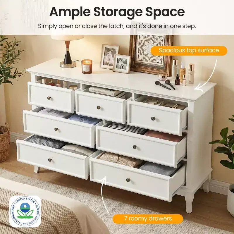 Commode à 7 tiroirs avec pieds en bois massif