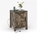 Lot de 2 tables de chevet de ferme avec station de recharge, table de nuit rustique avec porte de grange et étagère réglable, petite table d'appoint pour chambre et salon.