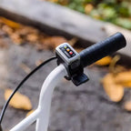 Mini vélo électrique pour enfants Droyd Blipper 16 à cadre ouvert