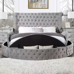 Lit Queen 109 Gaiva, velours gris - Acme Furniture : Design élégant avec clous décoratifs et capitonnage à boutons, cadre en bois composite