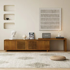 Meuble TV extensible style Mid-Century avec 4 armoires de rangement et porte ajourée pour meuble TV de salon
