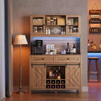 Meuble de bar de ferme 72 po avec porte coulissante de style grange Grand buffet de cuisine avec huche, station de recharge, 2 tiroirs et 8 étagères de rangement Café
