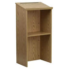 Pupitre en bois sur pied