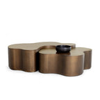 Table basse moderne en aluminium thermolaqué au design sculptural | Finition thermolaquée