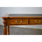 Bureau de style victorien en acajou massif, brun foncé / brun clair, avec plateau en cuir noir et 3 tiroirs – unité simple