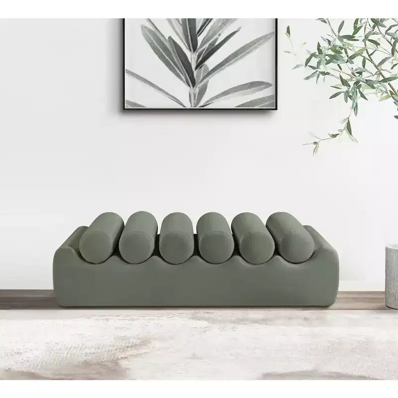 Meridian Furniture, Banc Rumble en cuir végétalien