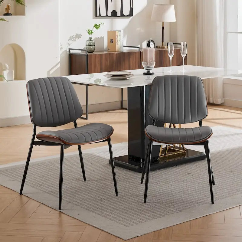 Lot de 2 chaises en similicuir avec pieds en métal