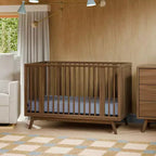 Lit de bébé convertible 8-en-1 Babyletto Palma avec berceau et kits pour lit de tout-petit